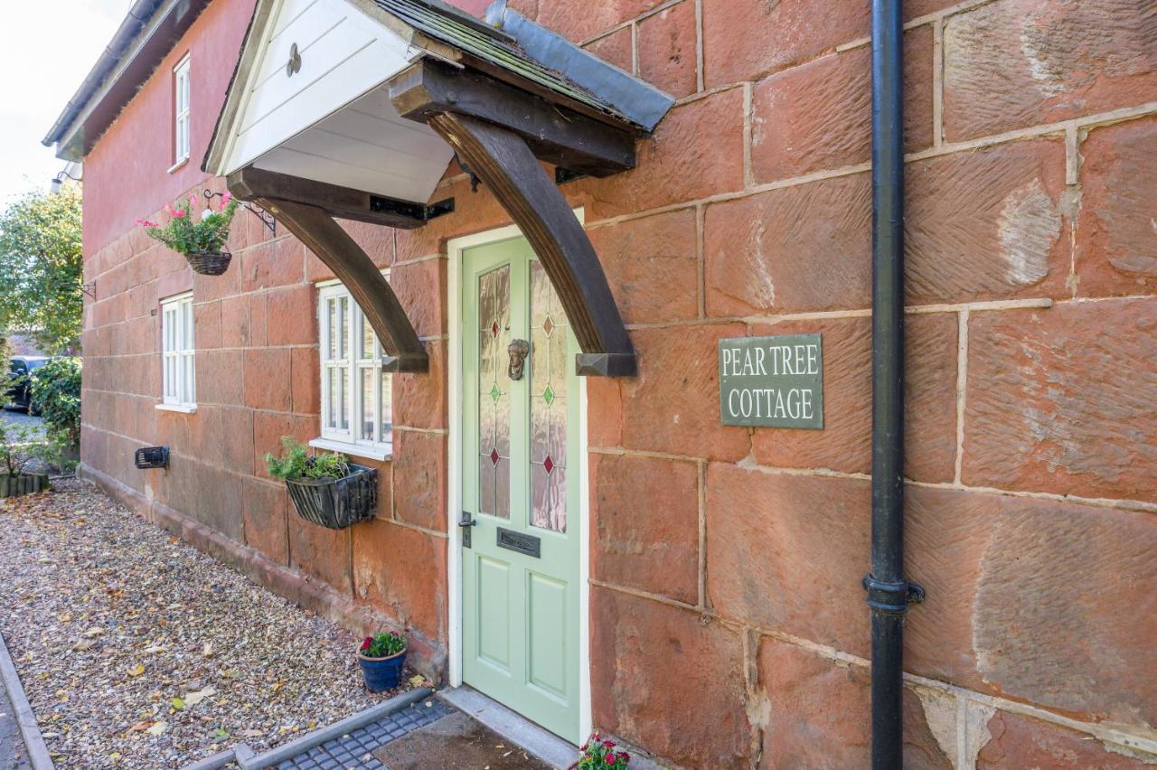 Pear Tree Cottage Courtyard Шрусбері Екстер'єр фото